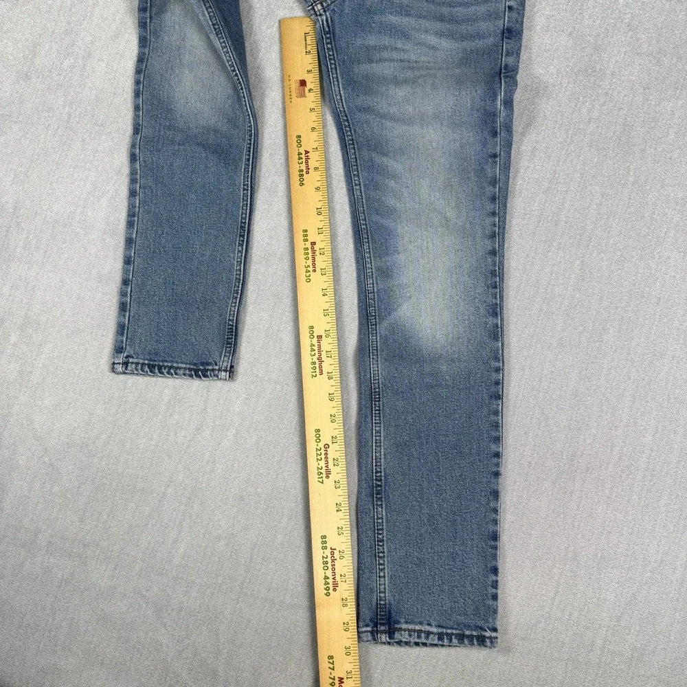 Signature Levi Strauss Slim Mid Rise Denim Jeans Mens 28x30 Blue Cotton Blend